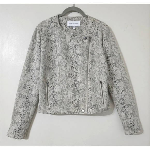 CUPCAKES & CASHMERE Isabell Faux-Suede Cropped Motto Snake Print Jacket, M - Picture 4 of 14